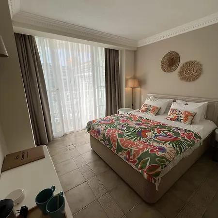 Hotel Conny's (adults Only) Side