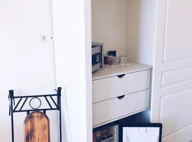 Conny's (adults Only) Side