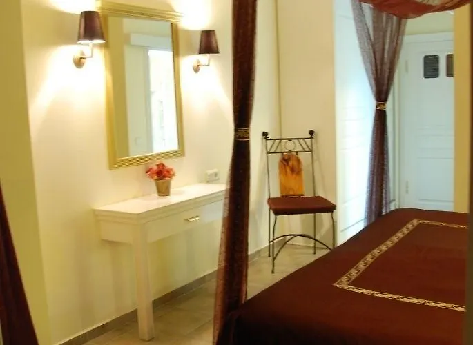 Hotel Conny's (adults Only) 2*