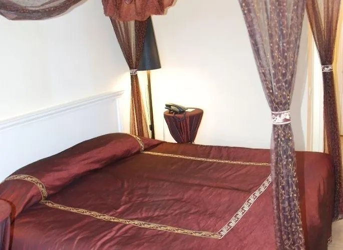 Conny's (adults Only) Szálloda Side