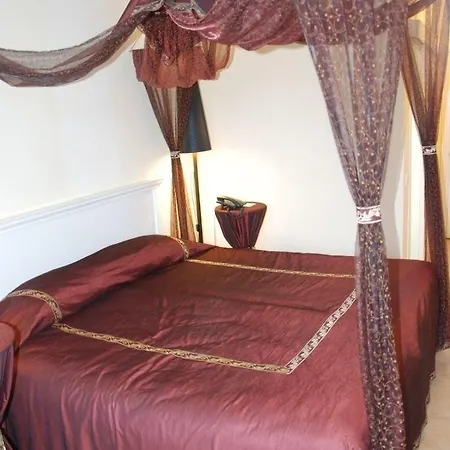 Conny's (adults Only) Hotel Sidé